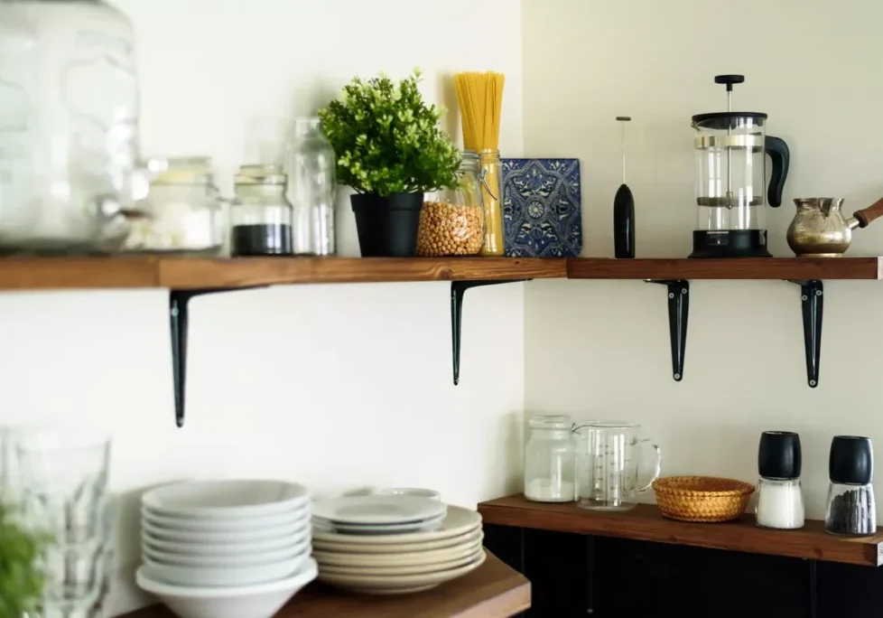 Cabinet-Coatings-Open-Shelving_a8c38b