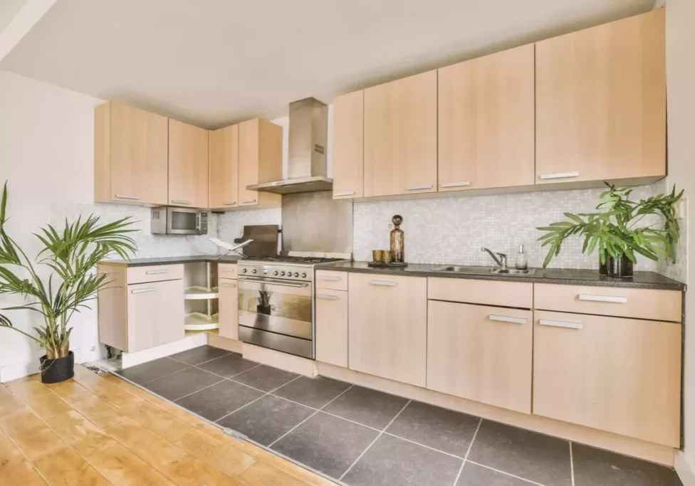 cream-colored-kitchen-cabinets-2022-05-20-05-57-09-utc_a8c38b